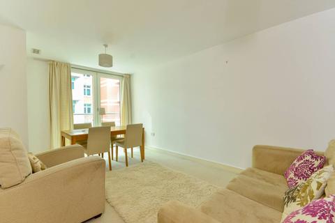 1 bedroom flat to rent - Salamanca Place, Vauxhall, London, SE1