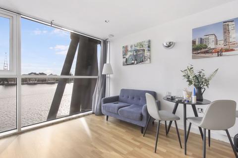 1 bedroom apartment for sale, Western Gateway, London E16