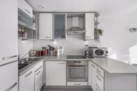 1 bedroom apartment for sale, Western Gateway, London E16