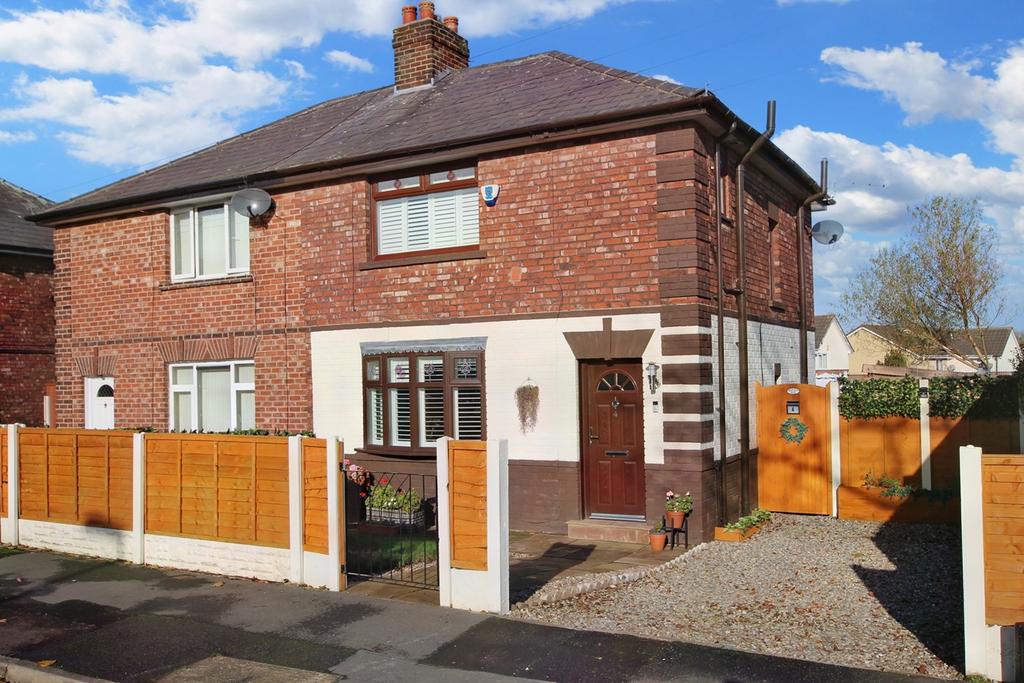 Chisnall Avenue, St Helens, WA10 3 bed semidetached house for sale £