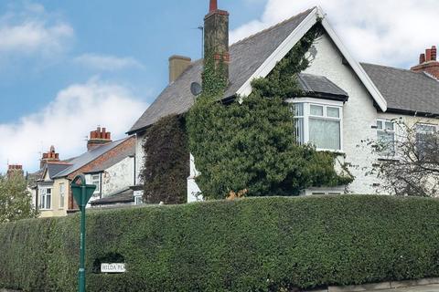 5 bedroom end of terrace house for sale - Windsor Road, Saltburn-By-The-Sea *5 BEDROOM PLUS STUDY*