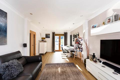 2 Betterton Drive, Sidcup, DA14 4PS