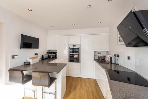2 Betterton Drive, Sidcup, DA14 4PS