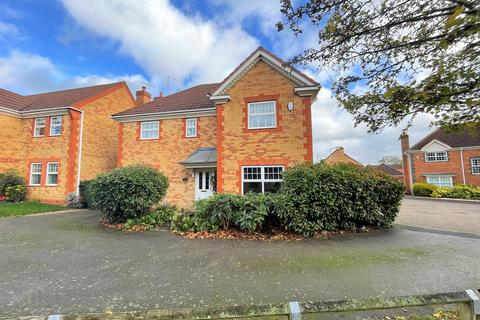 4 bedroom detached house for sale - Peninsular Close, Wootton, Northampton, NN4