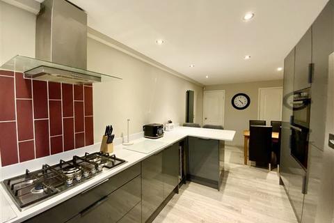 34 Whitehead Close, Dinnington, Sheffield, S25 2XX