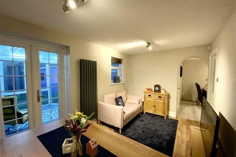 34 Whitehead Close, Dinnington, Sheffield, S25 2XX