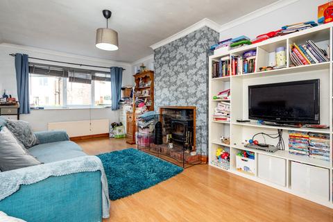 3 bedroom semi-detached house for sale - Thurlestone Drive, Urmston, Manchester, M41