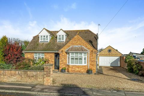 3 Rectory Road, Meppershall, Shefford, SG17 5NB