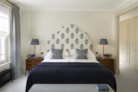 25 Eldon Road, London, W8 5PT
