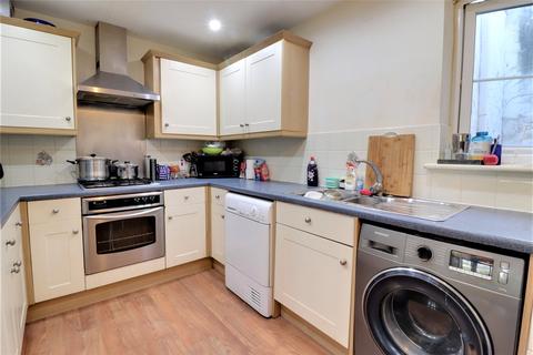 2 bedroom apartment for sale - Aaron Court, Ilfracombe, Devon, EX34