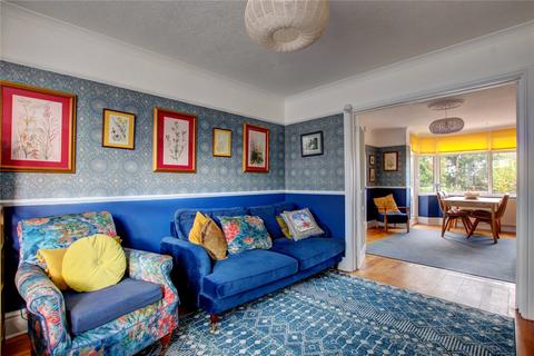 21 Ashmead Drive, Cofton Hackett, Birmingham, B45 8AA