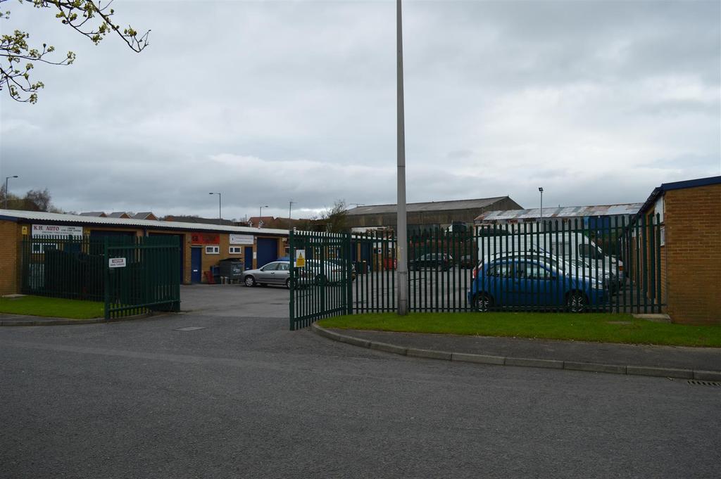 Castle Close, Industrial Estate, Crook Property £371 pcm (£86 pw)