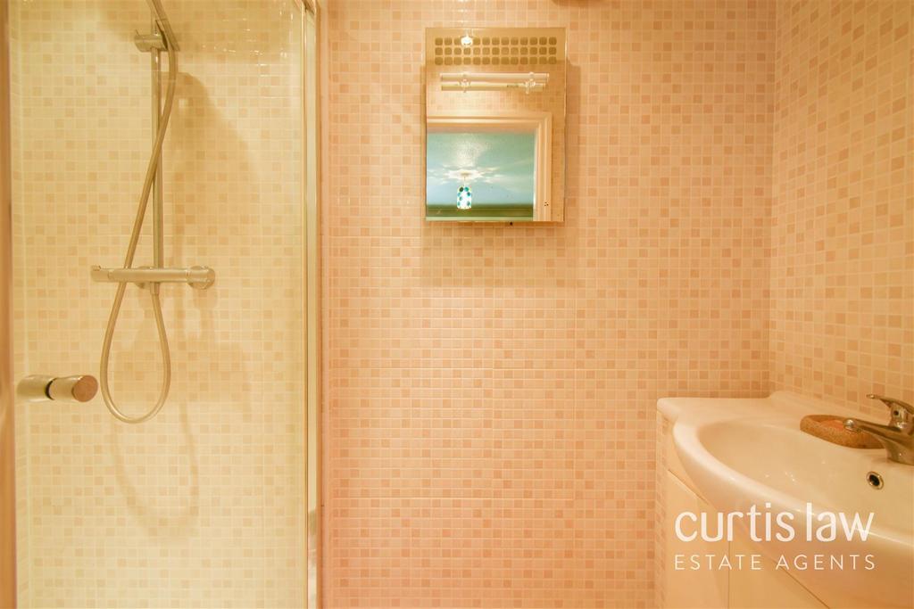 En-Suite/ Shower Room