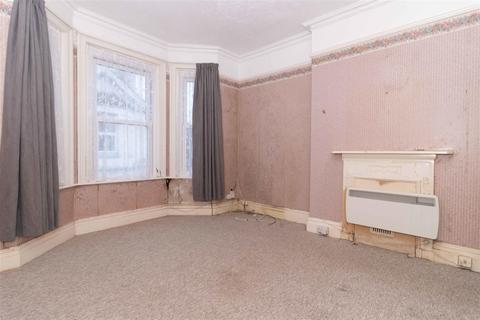 1 bedroom flat for sale - Salisbury Road, Worthing