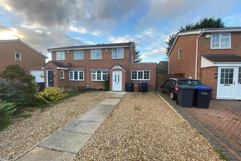 3 bedroom semi-detached house for sale - Wilford Avenue, Wakes Meadow, Northampton NN3