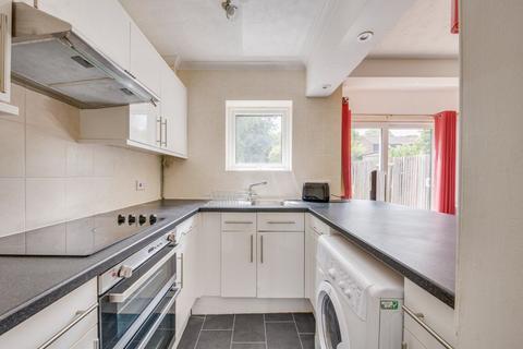 4 bedroom house to rent - Old Park Avenue, Canterbury