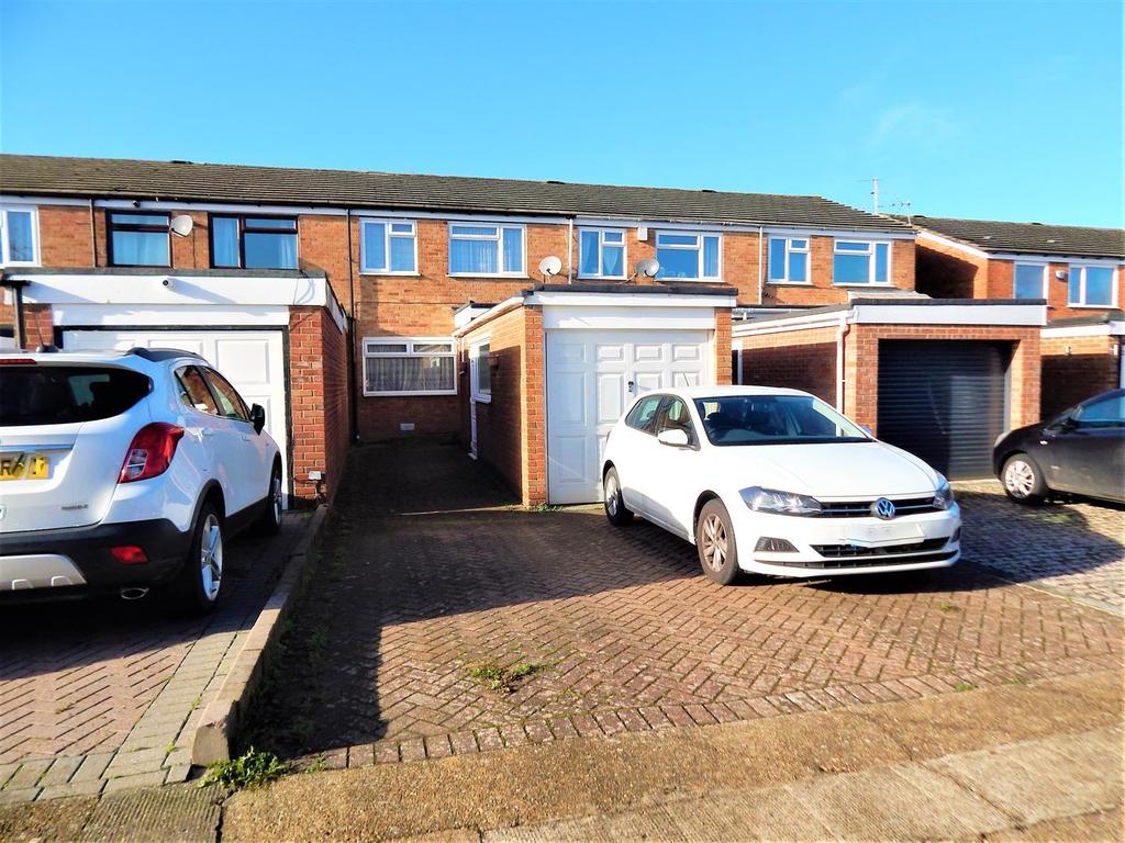 Hall Road, Chatham 3 bed house £325,000