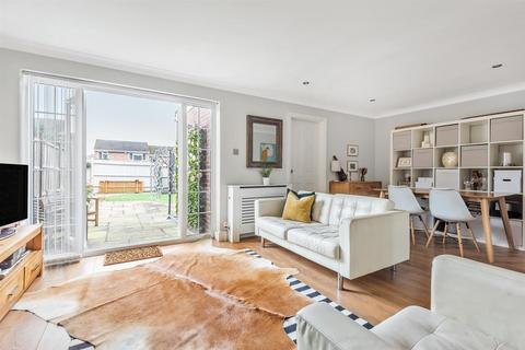 4 bedroom end of terrace house for sale - Dean Close, Windsor