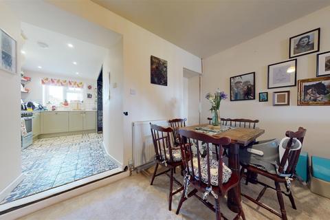 79 Grove Fields, Portland, DT5 1DH