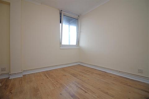 3 bedroom duplex for sale - Armagh Road, London, E3