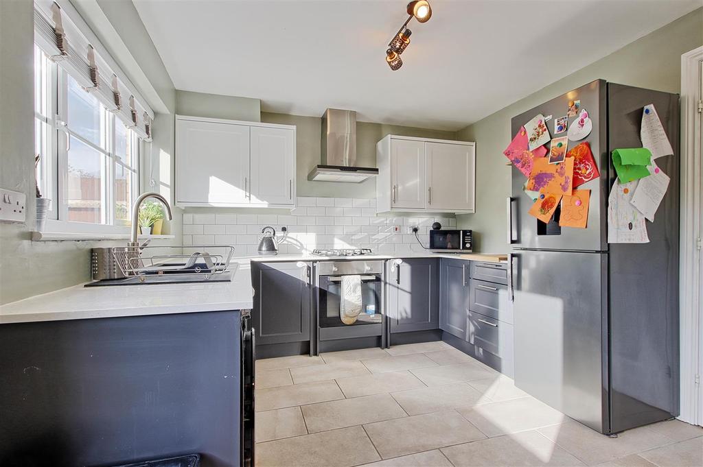 Wellbrook Way, Girton, Cambridge 2 bed semidetached house £350,000