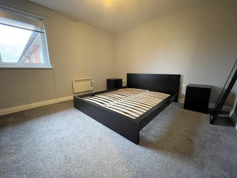 Bedroom.JPG