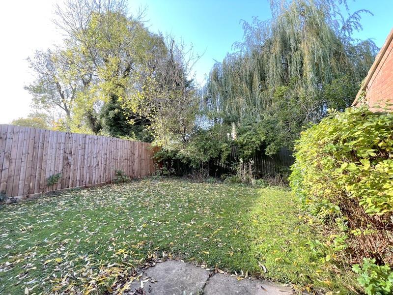 Haymeadow Close, Loughborough 3 bed detached house £1,000 pcm (£231 pw)