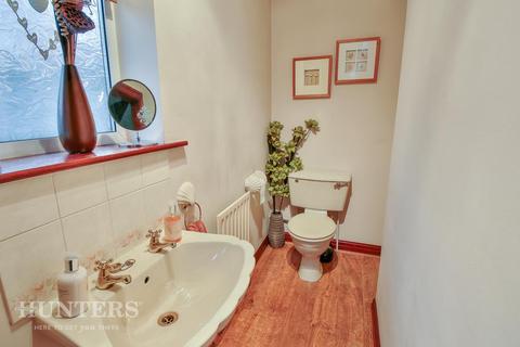 5 Croft Brow, Oldham, OL8 3AJ