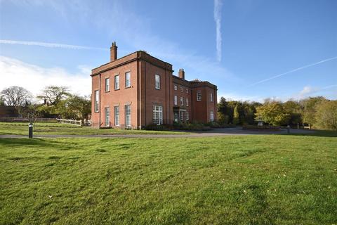 3 bedroom flat for sale - The Rookery, 8 Gatacre Hall, Claverley, Wolverhampton