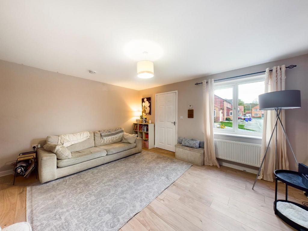 CAM00564 P1-PR0259-STILL02.jpg