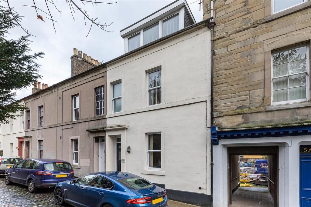 9 Union Street, Kelso 4 bed townhouse £245,000