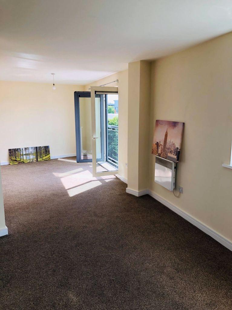 Marsden House, Bolton, BL1 2JX 2 bed apartment £850 pcm (£196 pw)