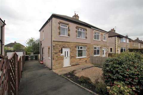 60 Leafield Avenue, Bradford, BD2 3SF