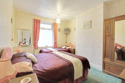 11 Newall Mount, Otley, LS21 2DY