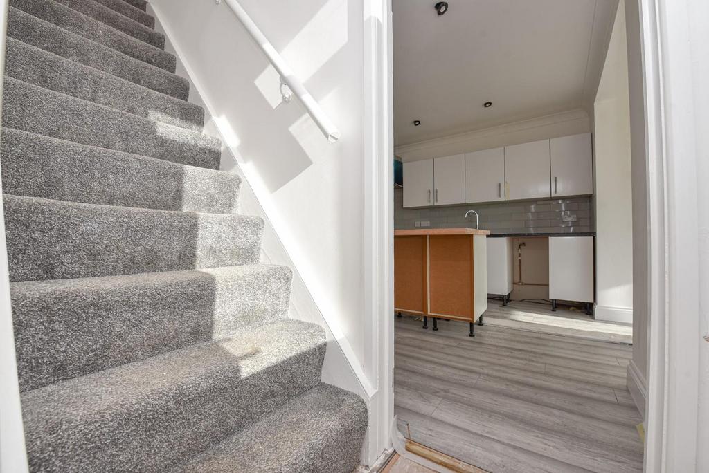 Newport Road, Ventnor 2 bed semidetached house for sale £300,000