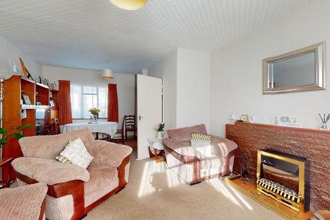 36 Brecon Square, Newington, Ramsgate, CT12 6NS