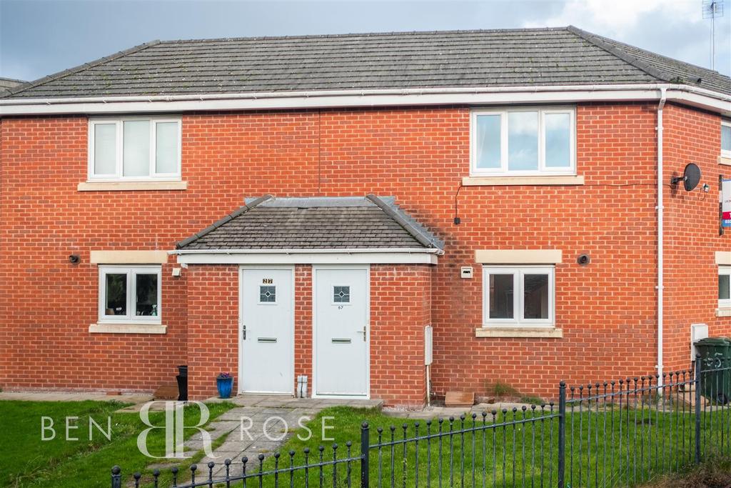 Keepers Wood Way, Chorley 2 bed flat £99,995