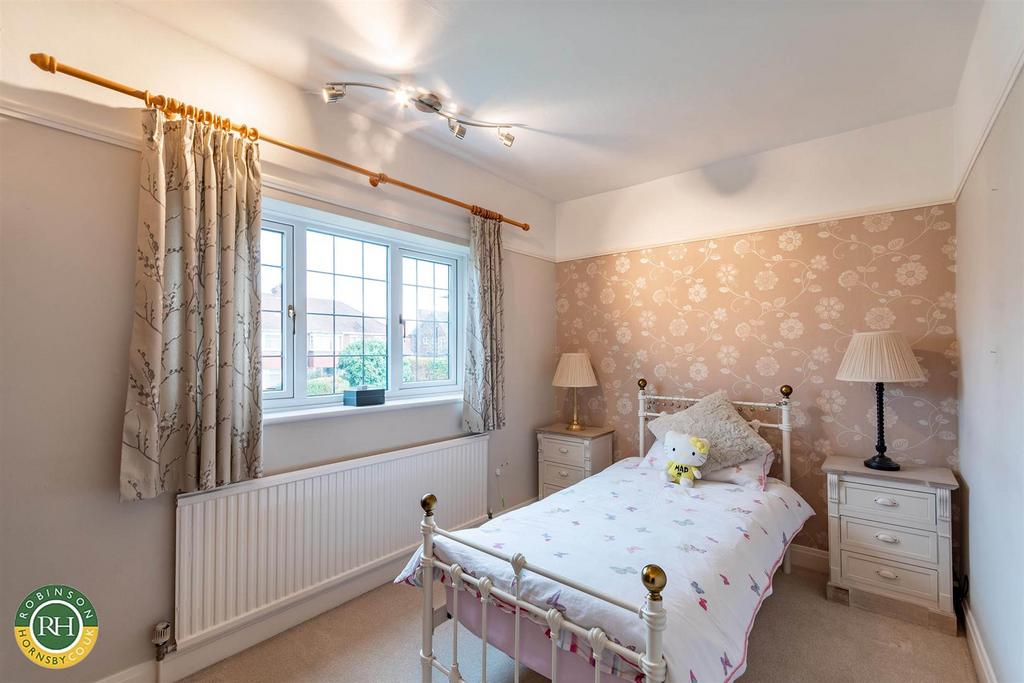 Bedroom 3.jpg