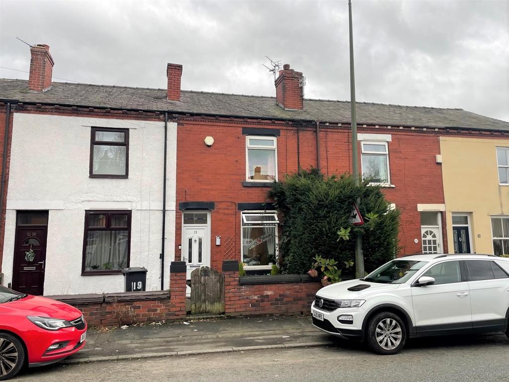 Smiths Lane, Hindley Green, Wigan 2 bed terraced house £75,000