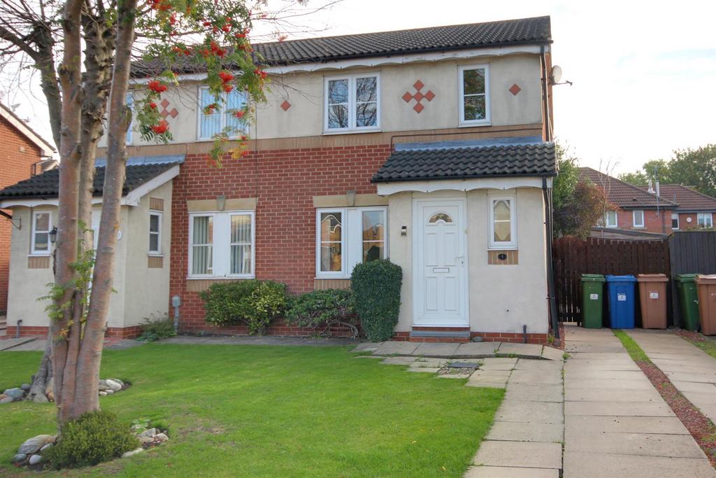 Holgate Close, Beverley 3 bed semidetached house for sale £189,950