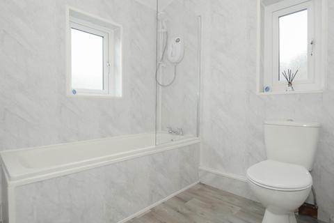 241 Bradford Road, Stanningley, Pudsey, LS28 6QB