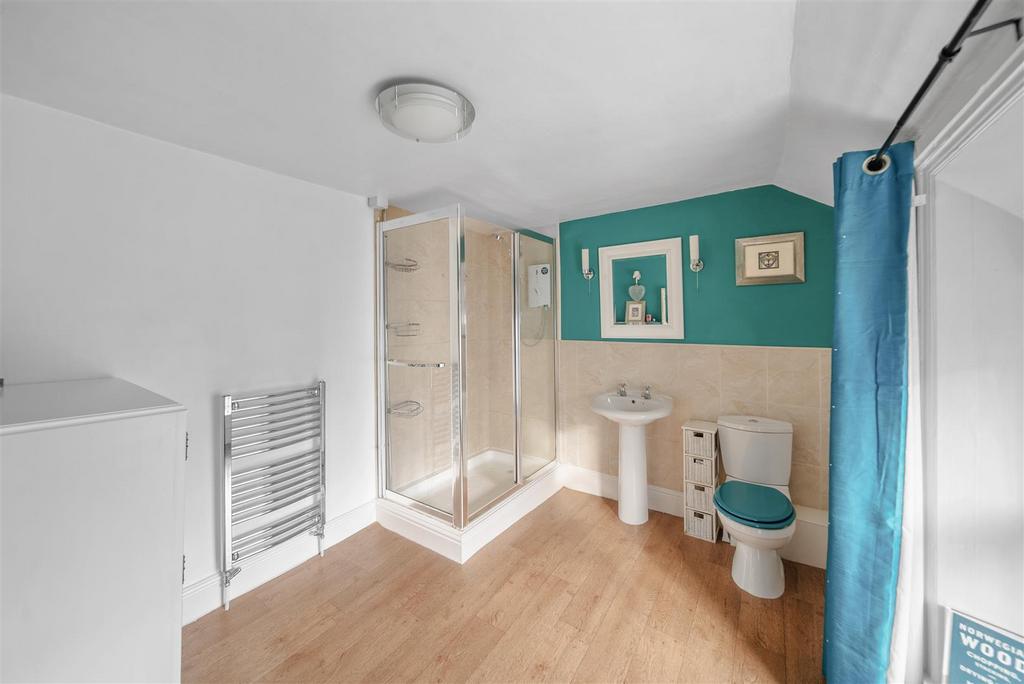 Master ensuite