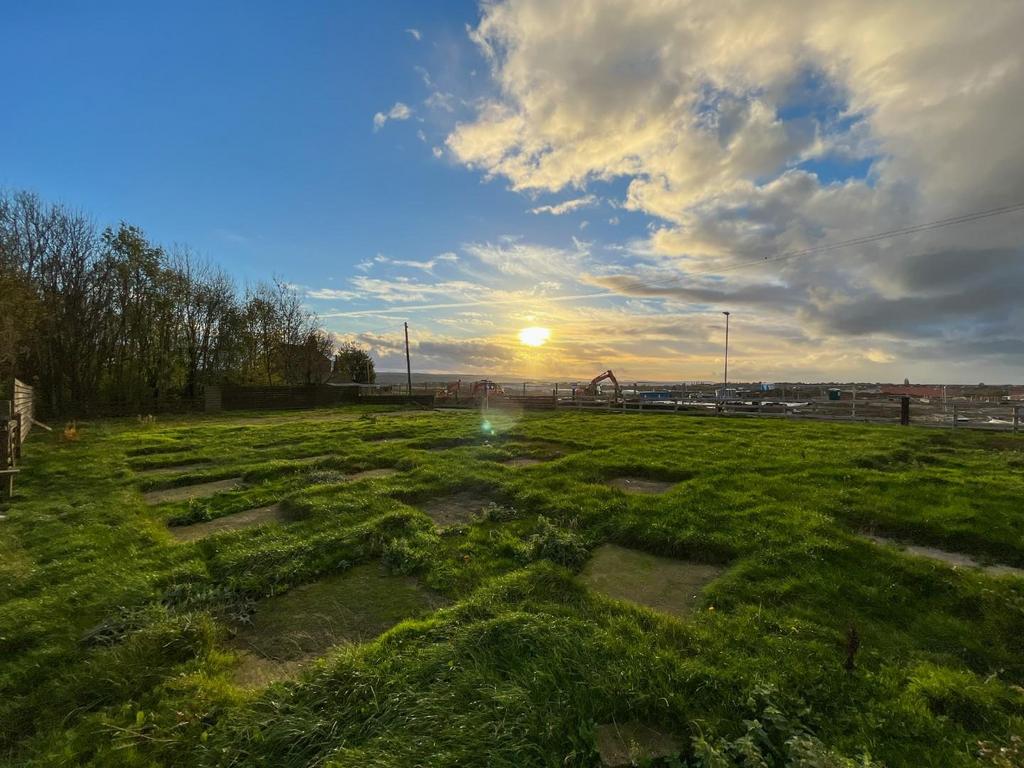 Land next to The Huntsman Inn, Chidswell Lane Dewsbury Plot for sale