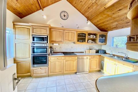 Hendy Caernarvon Road, Pwllheli, LL53 6TT