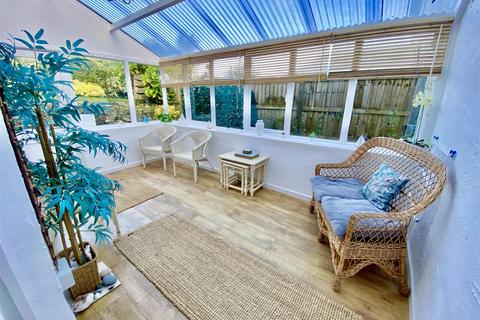 Hendy Caernarvon Road, Pwllheli, LL53 6TT