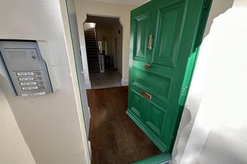 Flat 2, 59 North Road, Combe Down, Bath, BA2 5DF