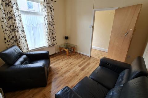 3 bedroom house to rent - Darran Street, Cardiff