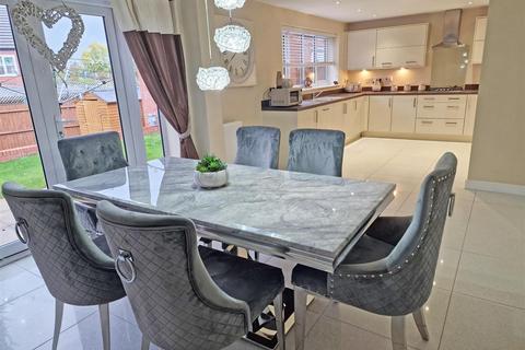 4 bedroom detached house for sale - Chetwynd Drive, Grendon, Atherstone