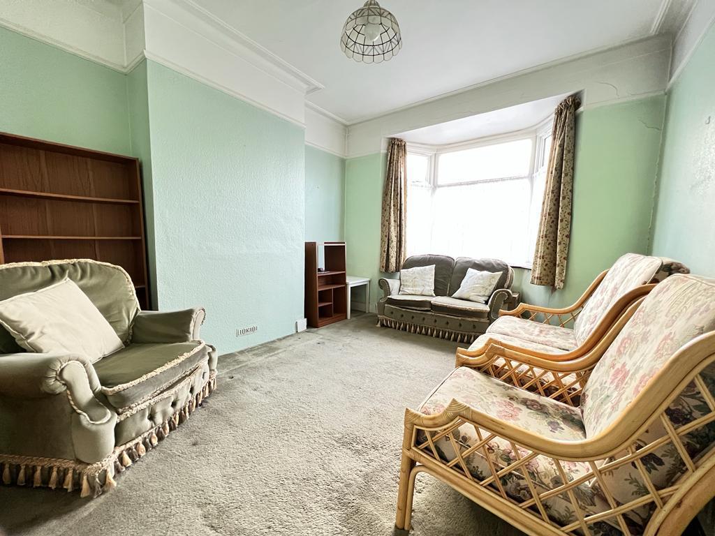 Gordon Road, Ilford 3 bed terraced house £460,000