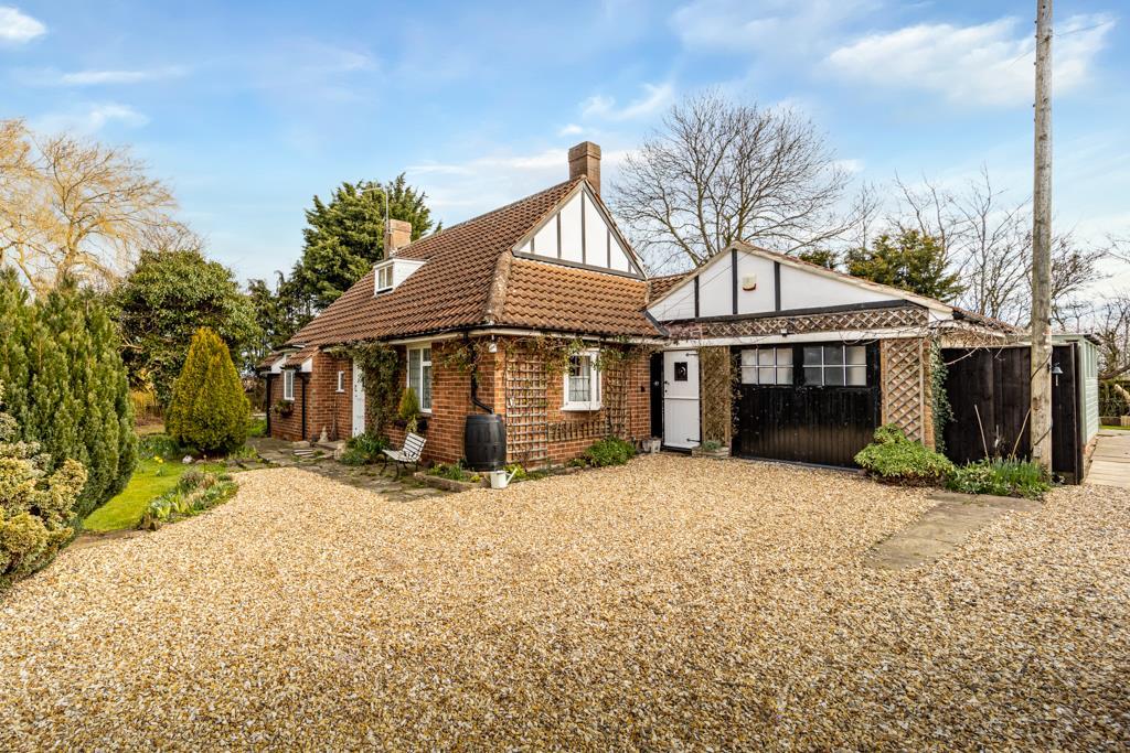 Main Road, Sibsey, Boston 3 bed cottage for sale £323,800